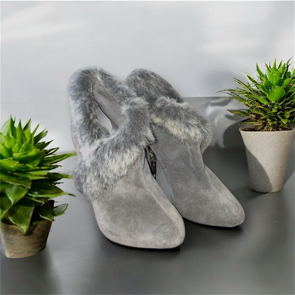 Mariah Carey Suede Leather w/Faux Fur Stiletto Boots Gray Genuine Leather Size 8 - Picture 1 of 11